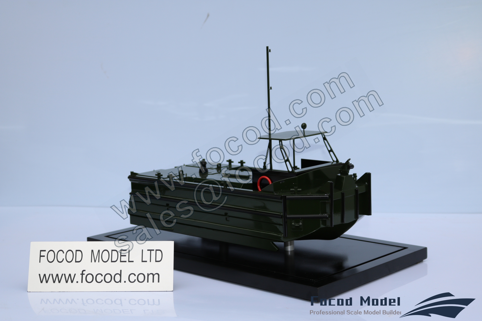 custom made model of bridge boat